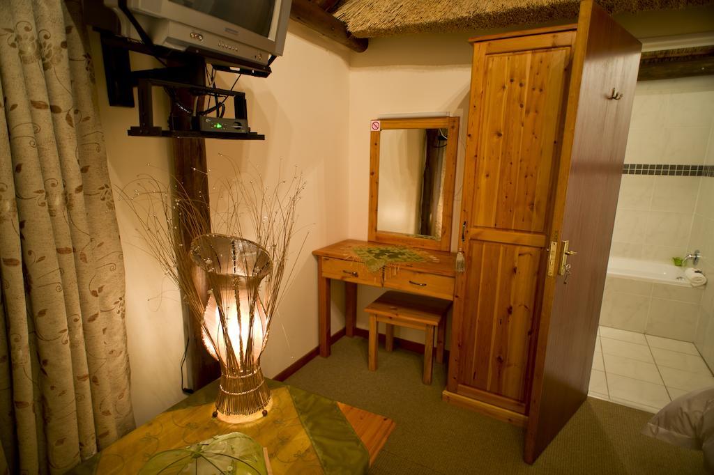 The Willows Guesthouse Bloemfontein Exterior foto