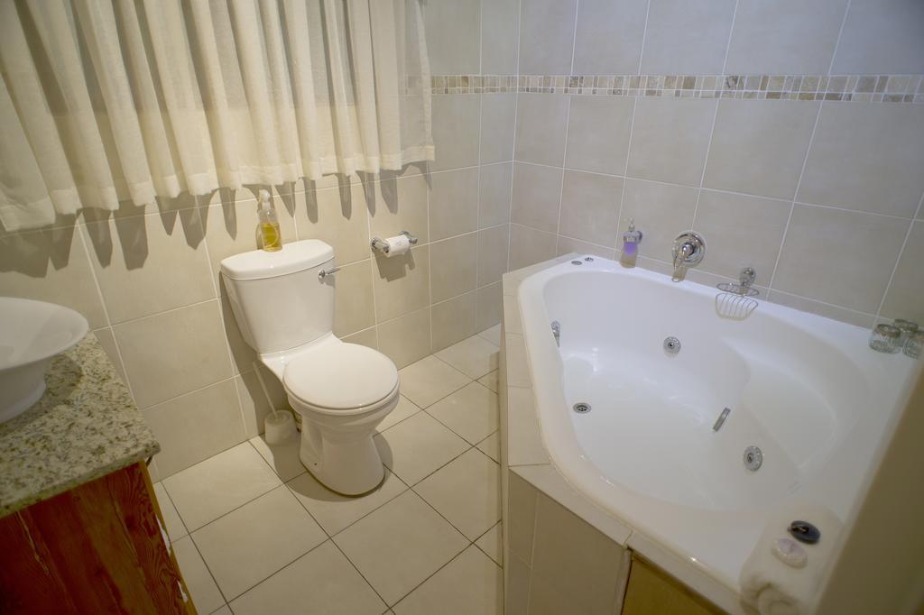 The Willows Guesthouse Bloemfontein Quarto foto